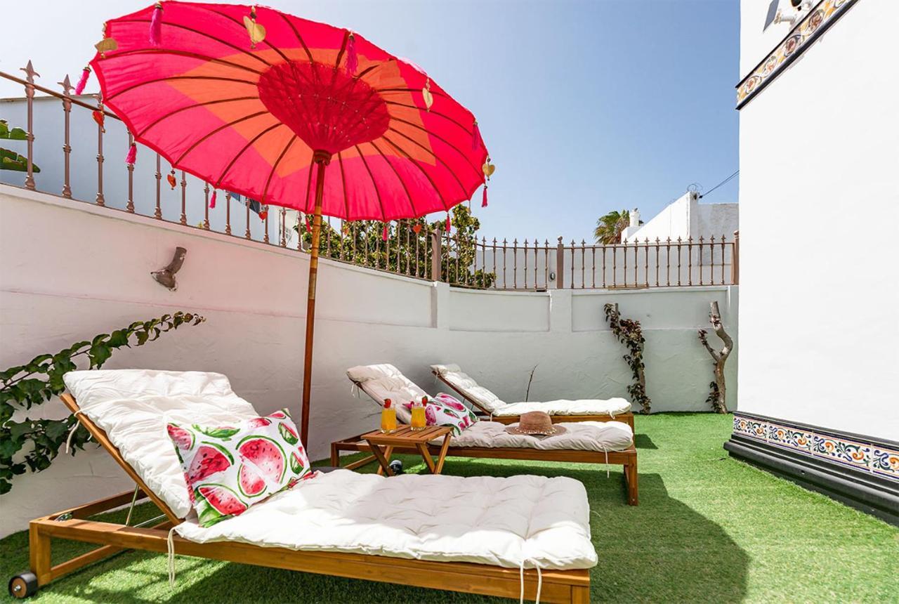 Villa Corralejo Bay Beachfront Corralejo By Holidays Home Bagian luar foto