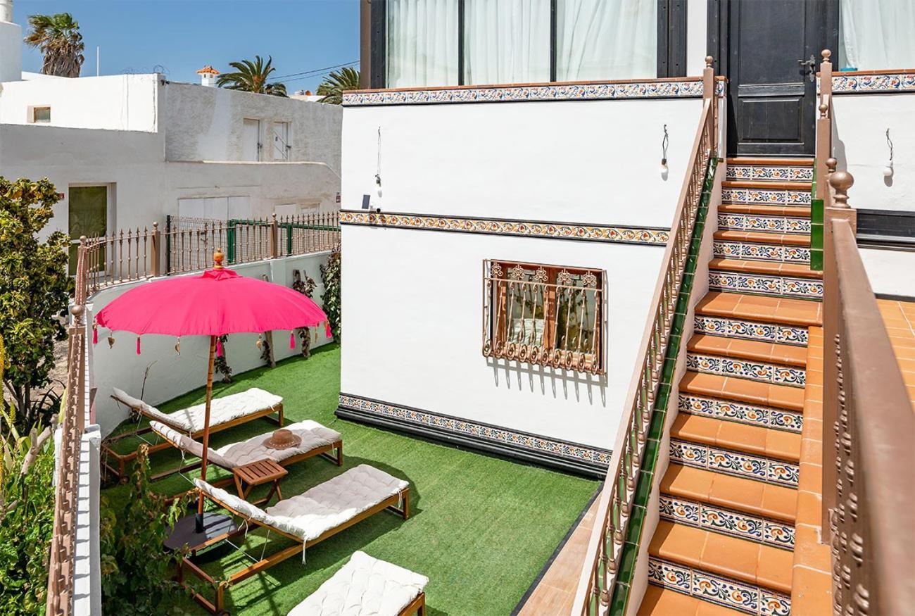 Villa Corralejo Bay Beachfront Corralejo By Holidays Home Bagian luar foto